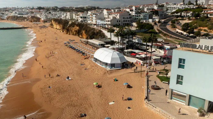 The Nomad World - Albufeira